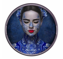 Afbeelding in Gallery-weergave laden, Dienblad "Lady Delft" eyes-closed

